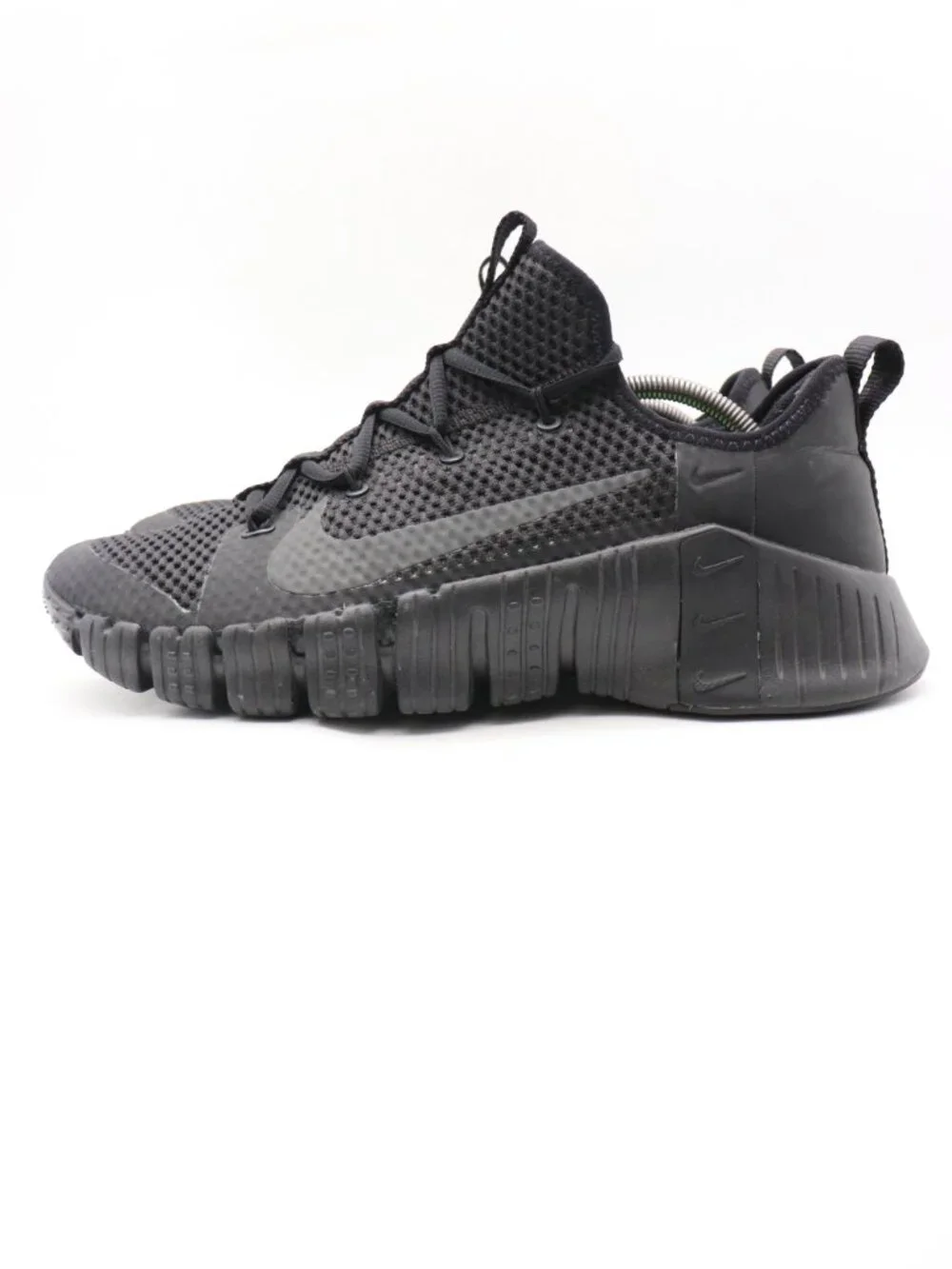 Nike Free Metcon 3 Men's 12 Triple Black Athletic Running Sneakers CJ0861-001